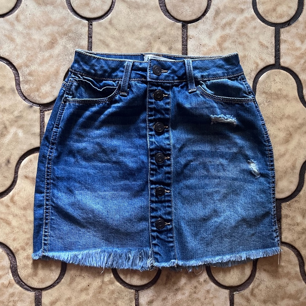 Mudd - Denim Button-Up Skirt